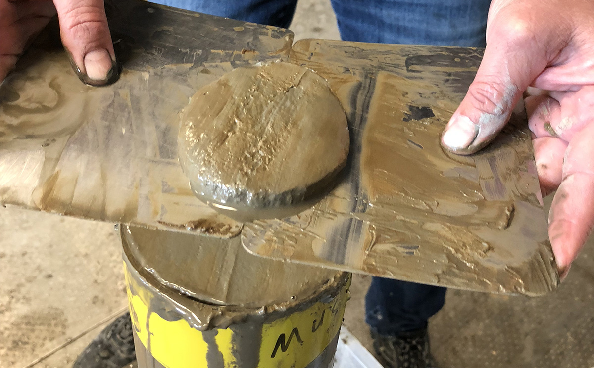 Sedimentkerne fra dybhavsgrav (tekst og foto: Anni Glud, HADAL).